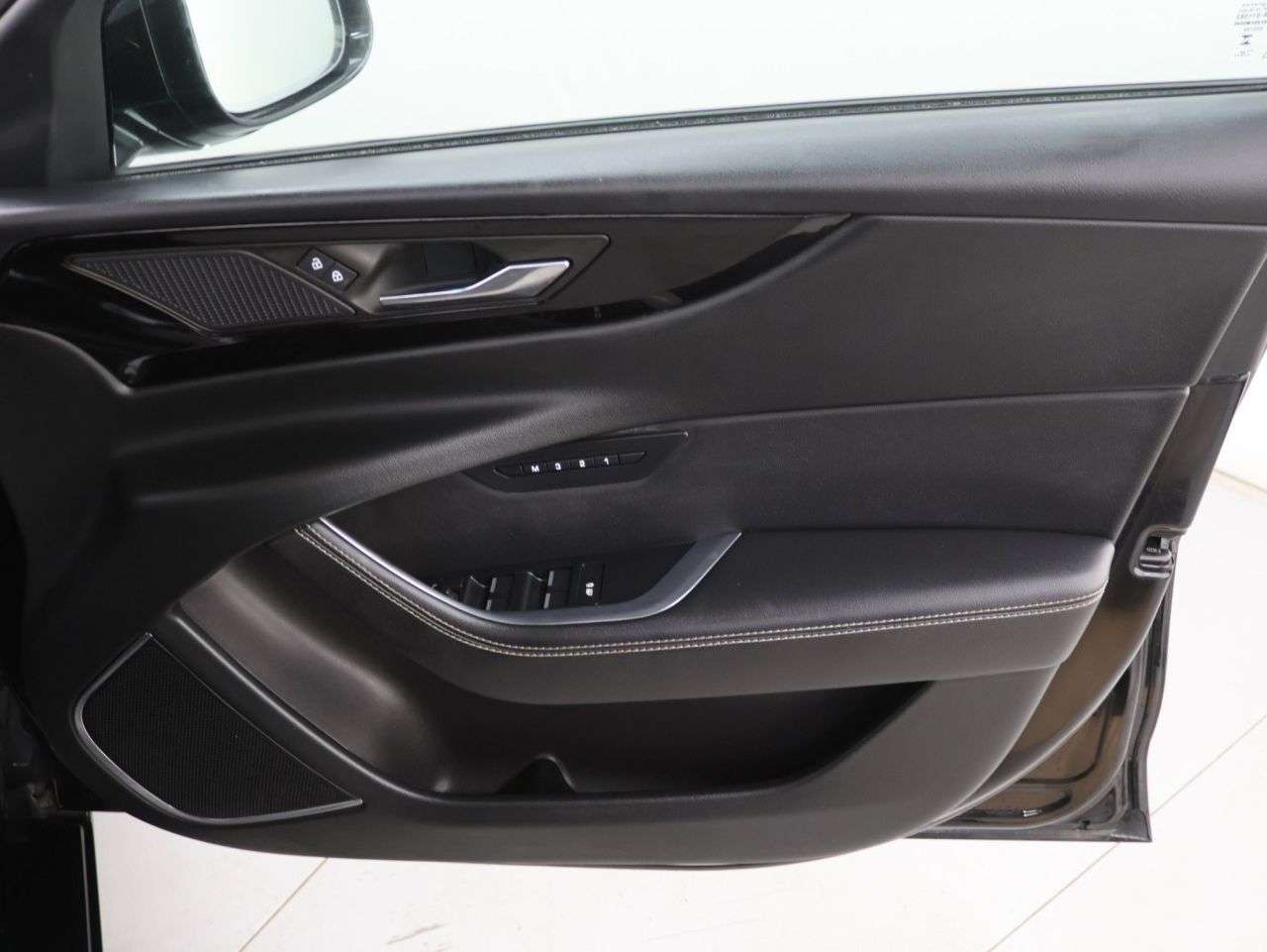 2023 JAGUAR XE 2023 JAGUAR XE