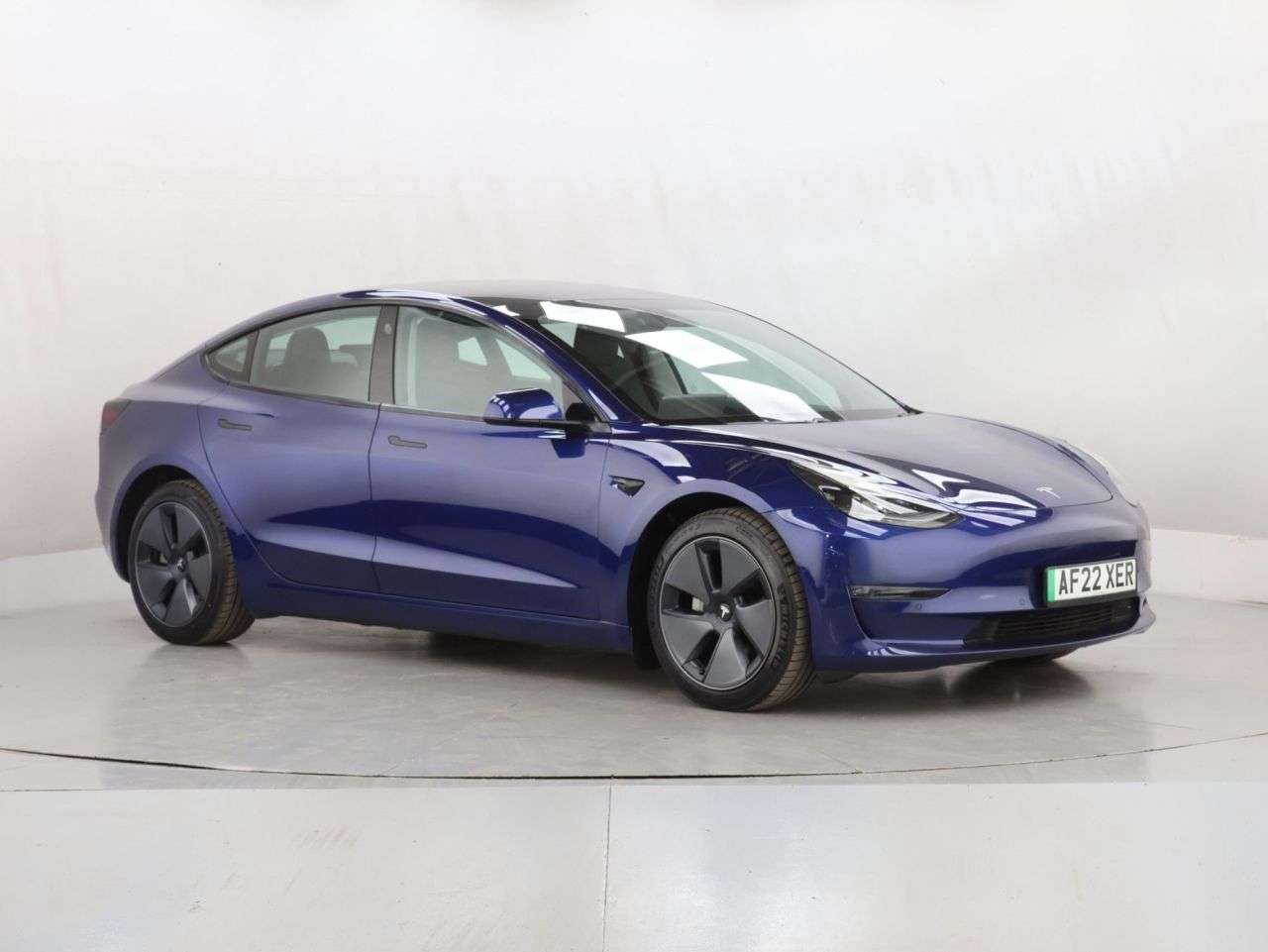 A 2022 TESLA MODEL 3 (Dual Motor) Long Range Saloon 4dr Electric Auto 4WDE (346 ps) A 2022 TESLA MODEL 3 (Dual Motor) Long Range Saloon 4dr Electric Auto 4WDE (346 ps)