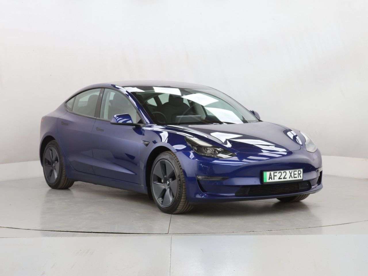 A 2022 TESLA MODEL 3 (Dual Motor) Long Range Saloon 4dr Electric Auto 4WDE (346 ps) A 2022 TESLA MODEL 3 (Dual Motor) Long Range Saloon 4dr Electric Auto 4WDE (346 ps)