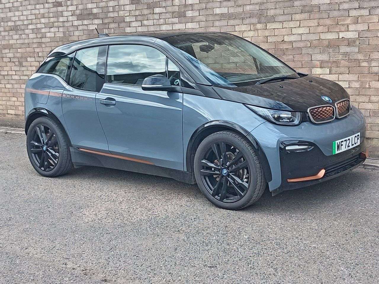 A 2022 BMW I3 42.2kWh S Hatchback 5dr Electric Auto (184 ps) A 2022 BMW I3 42.2kWh S Hatchback 5dr Electric Auto (184 ps)