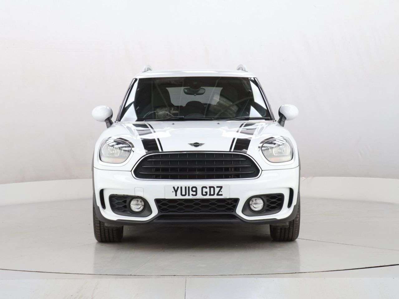 A 2019 MINI COUNTRYMAN 1.5 Cooper Sport SUV 5dr Petrol Manual Euro 6 (s/s) (136 ps) A 2019 MINI COUNTRYMAN 1.5 Cooper Sport SUV 5dr Petrol Manual Euro 6 (s/s) (136 ps)