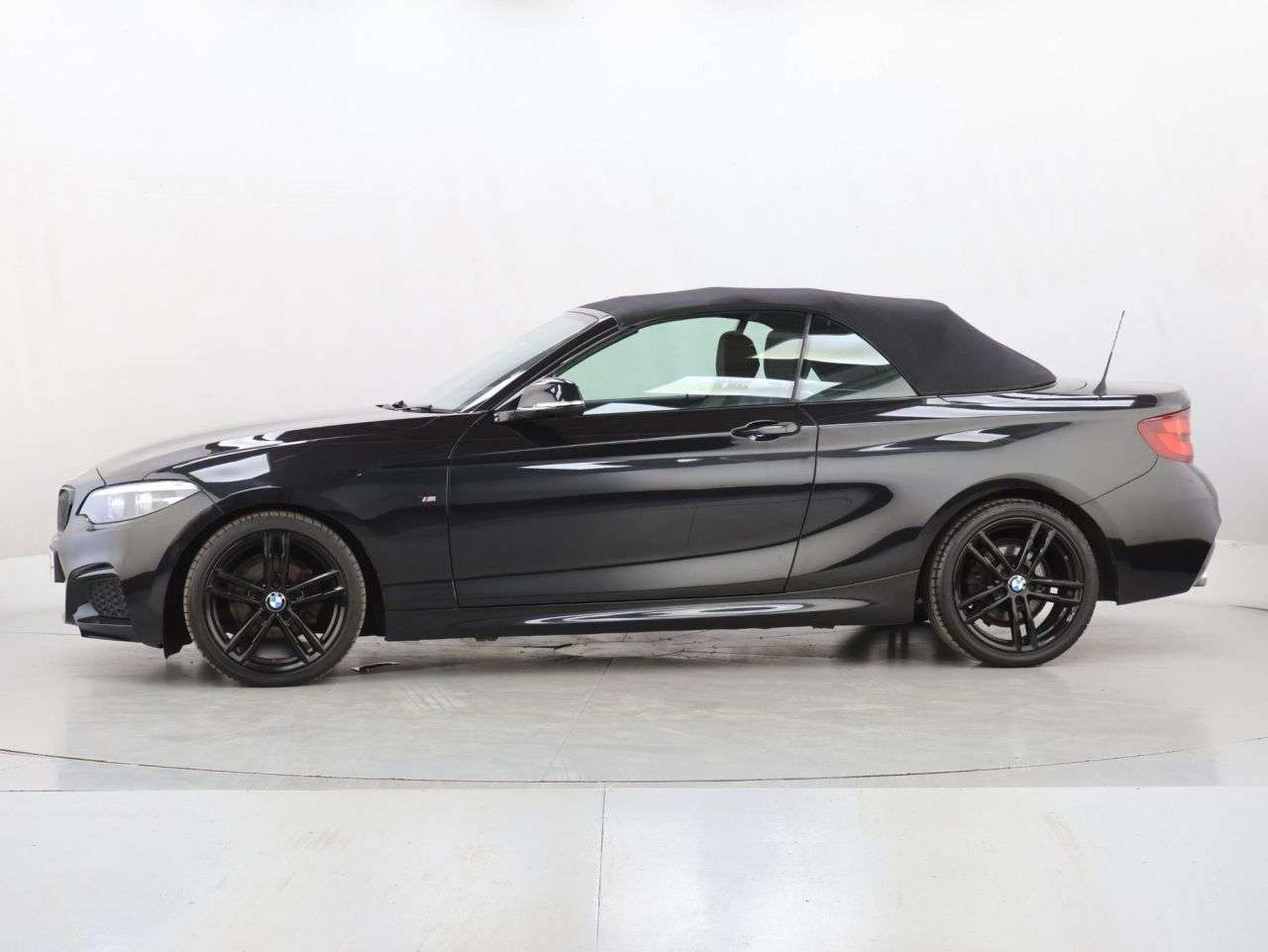 2021 BMW 2 SERIES 2021 BMW 2 SERIES