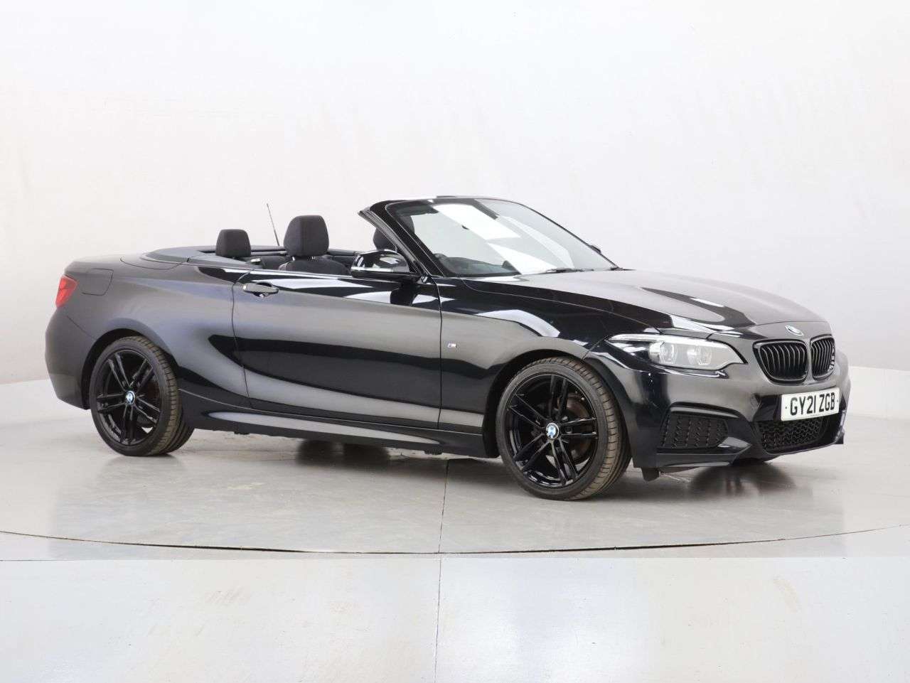 A 2021 BMW 2 SERIES 2.0 218i M Sport Convertible 2dr Petrol Auto Euro 6 (s/s) (136 ps) A 2021 BMW 2 SERIES 2.0 218i M Sport Convertible 2dr Petrol Auto Euro 6 (s/s) (136 ps)