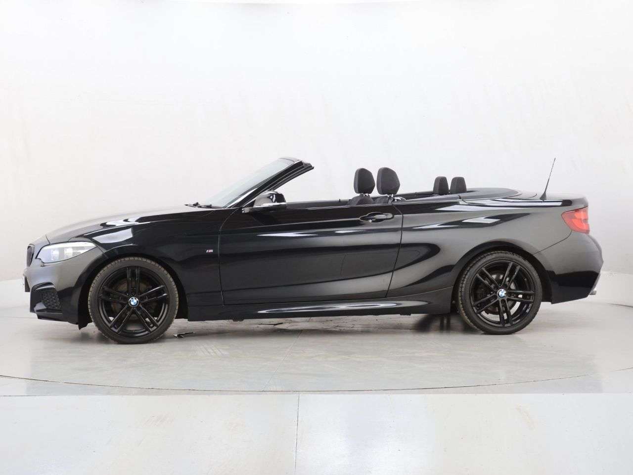 2021 BMW 2 SERIES 2021 BMW 2 SERIES