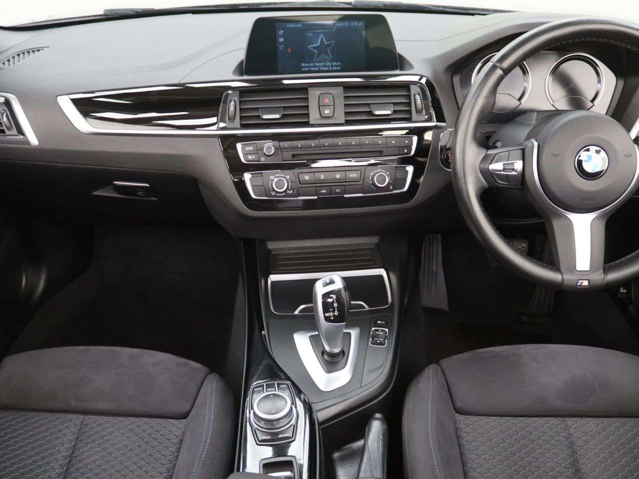 2021 BMW 2 SERIES 2021 BMW 2 SERIES