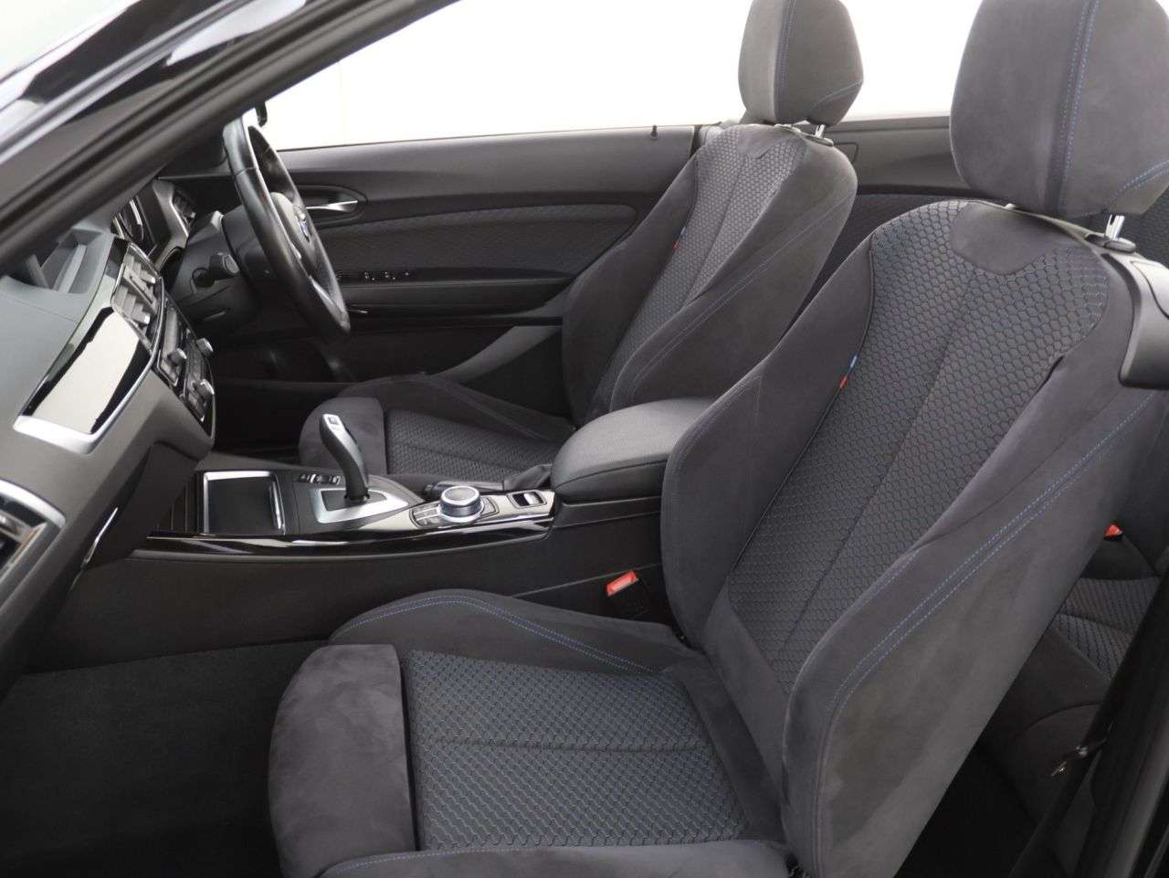 2021 BMW 2 SERIES 2021 BMW 2 SERIES