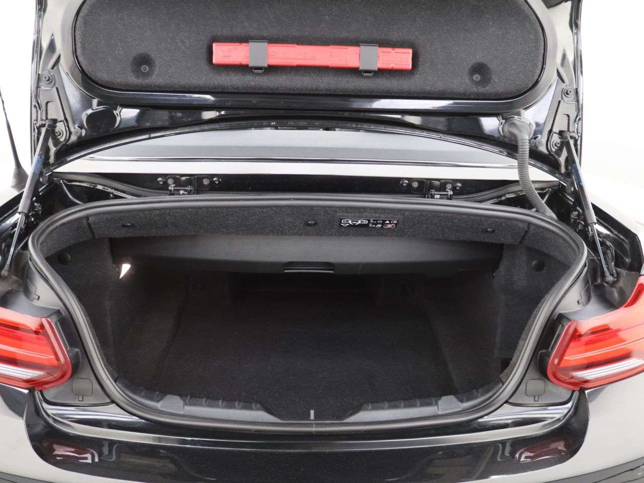 2021 BMW 2 SERIES 2021 BMW 2 SERIES