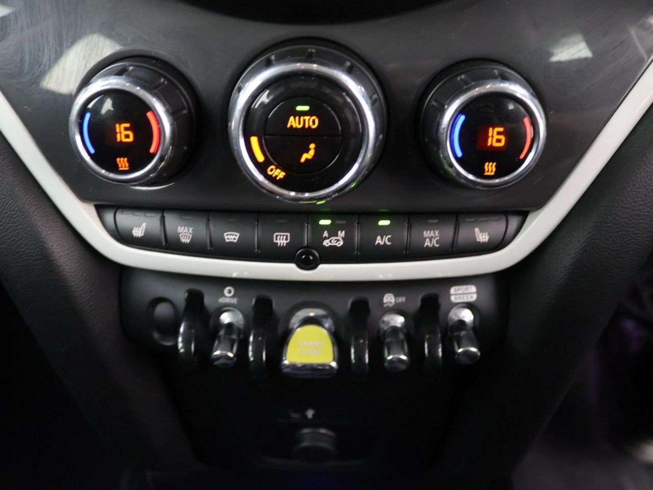 2018 MINI COUNTRYMAN 2018 MINI COUNTRYMAN