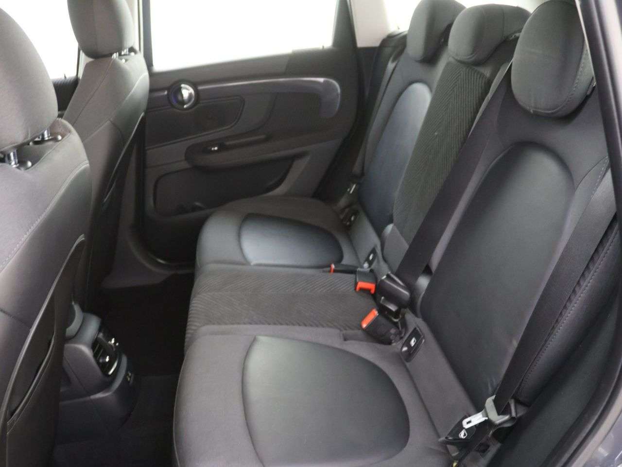 2018 MINI COUNTRYMAN 2018 MINI COUNTRYMAN