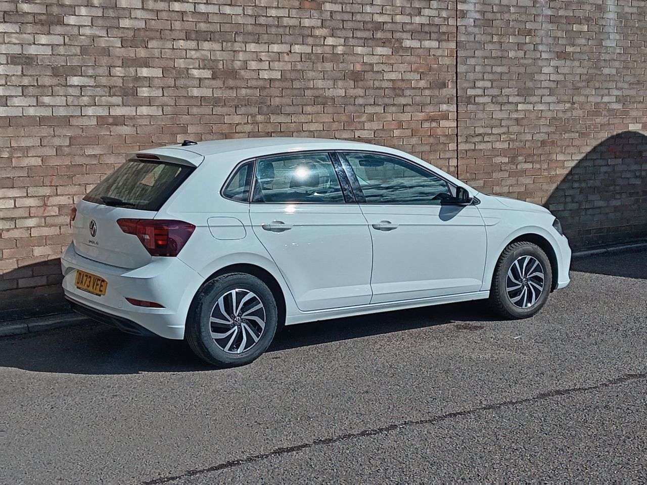 A 2023 VOLKSWAGEN POLO 1.0 EVO Life Hatchback 5dr Petrol Manual Euro 6 (s/s) (80 ps) A 2023 VOLKSWAGEN POLO 1.0 EVO Life Hatchback 5dr Petrol Manual Euro 6 (s/s) (80 ps)