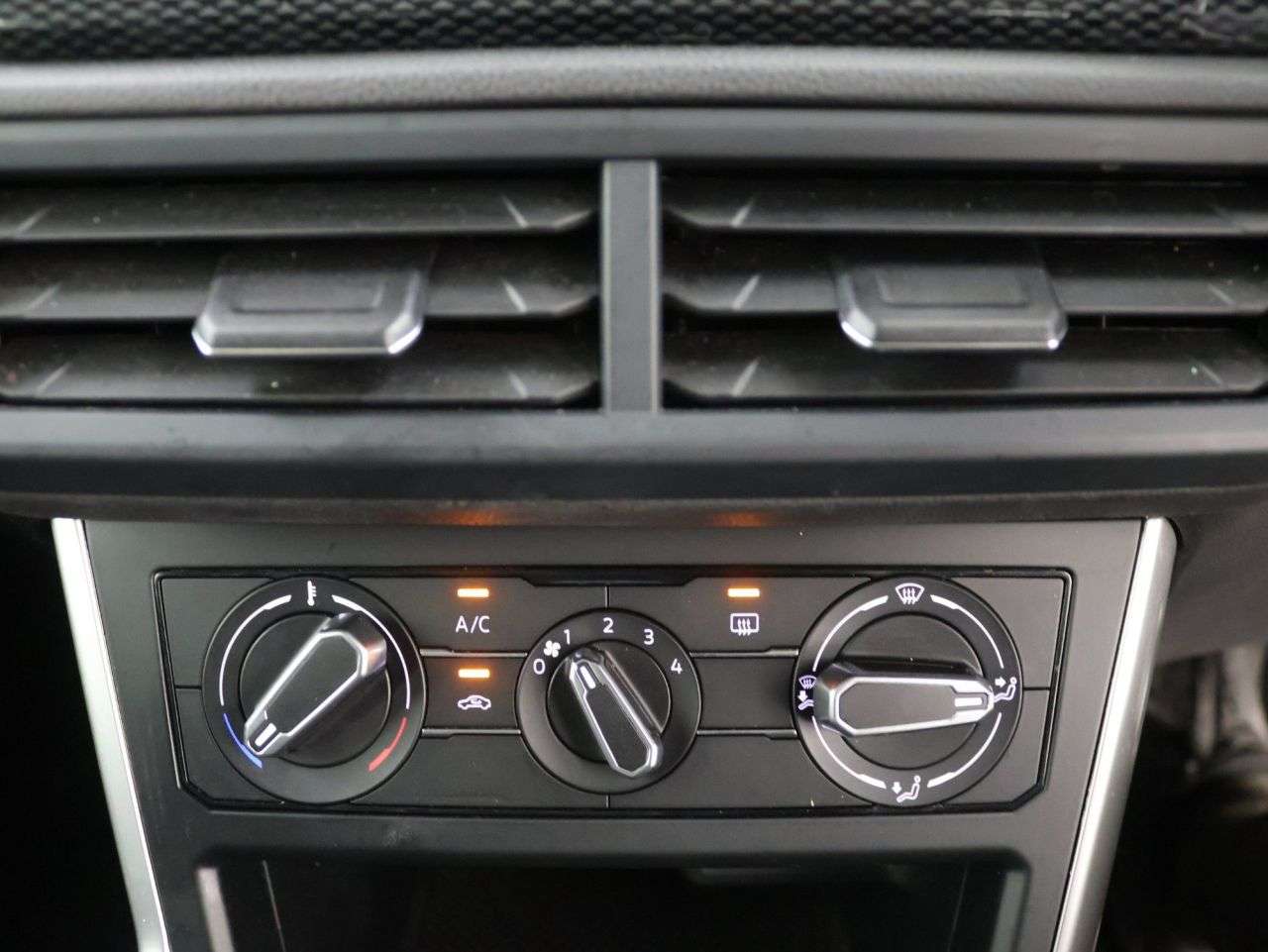 2023 VOLKSWAGEN POLO 2023 VOLKSWAGEN POLO