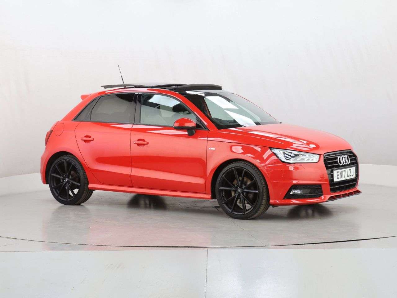 A 2017 AUDI A1 1.6 TDI Black Edition Sportback 5dr Diesel Manual Euro 6 (s/s) (116 ps) A 2017 AUDI A1 1.6 TDI Black Edition Sportback 5dr Diesel Manual Euro 6 (s/s) (116 ps)