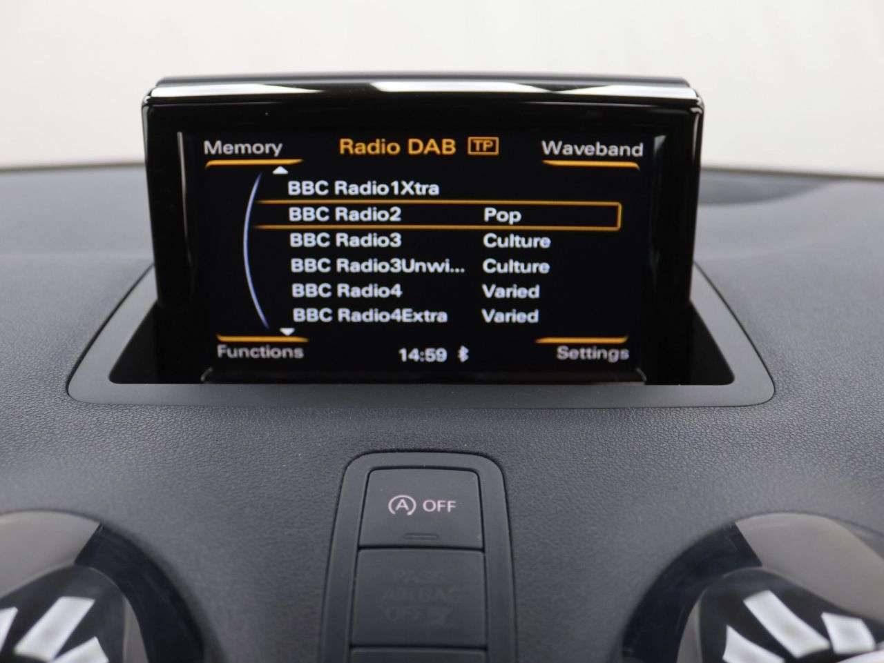 2017 AUDI A1 2017 AUDI A1