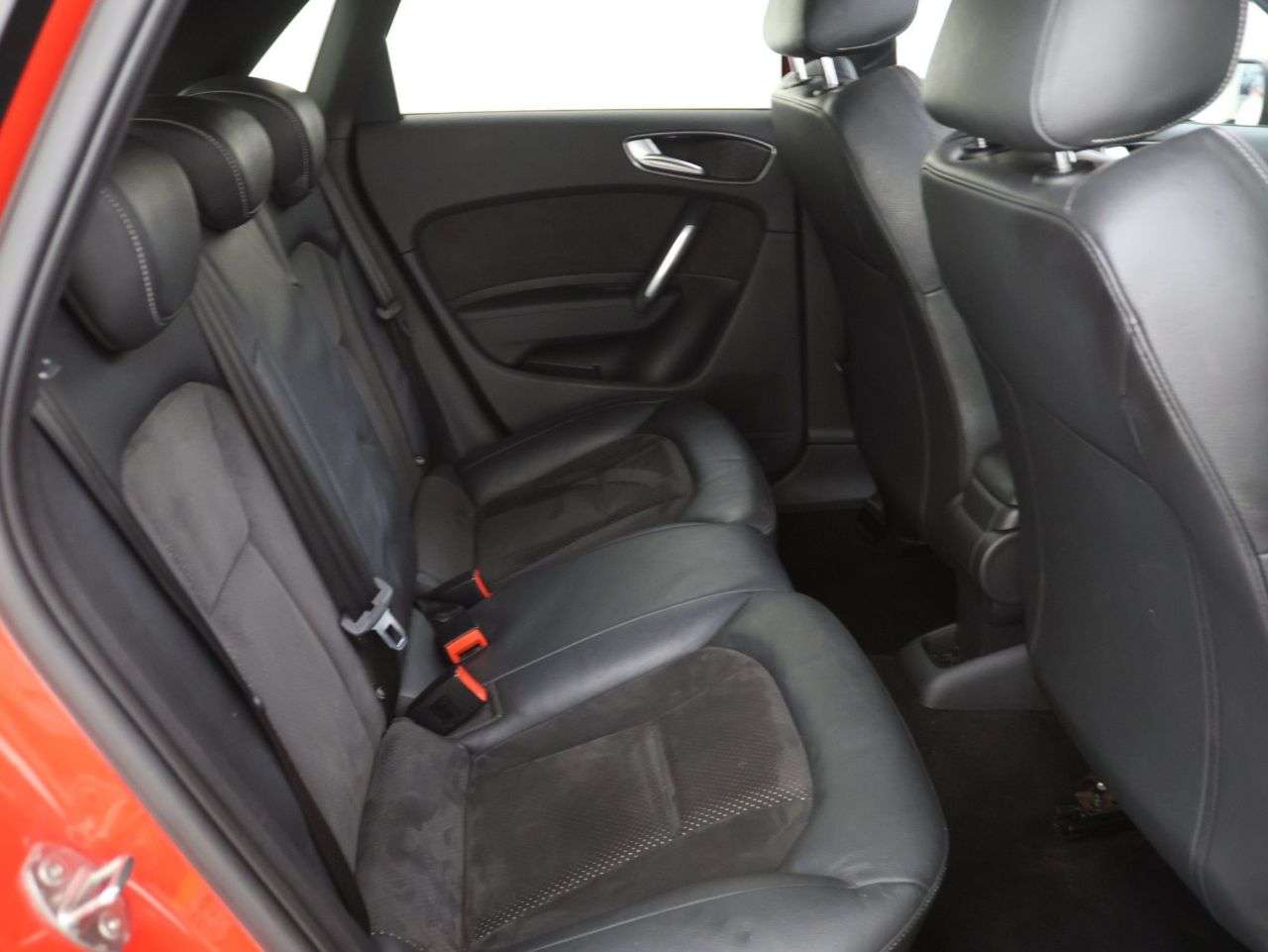 2017 AUDI A1 2017 AUDI A1
