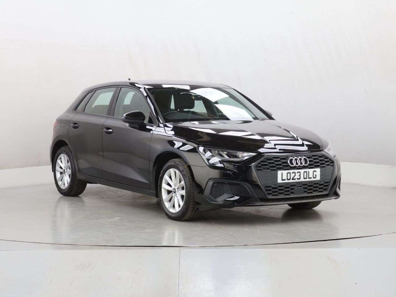 A 2023 AUDI A3 1.0 TFSI 30 Technik Sportback 5dr Petrol Manual Euro 6 (s/s) (110 ps) A 2023 AUDI A3 1.0 TFSI 30 Technik Sportback 5dr Petrol Manual Euro 6 (s/s) (110 ps)