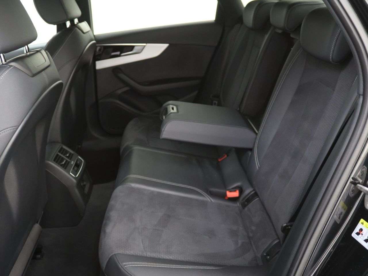 2024 AUDI A4 2024 AUDI A4