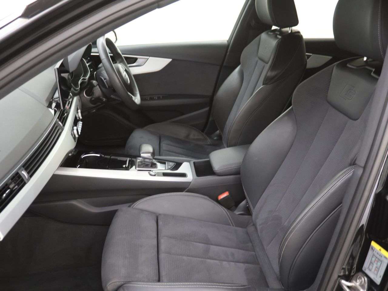 2024 AUDI A4 2024 AUDI A4