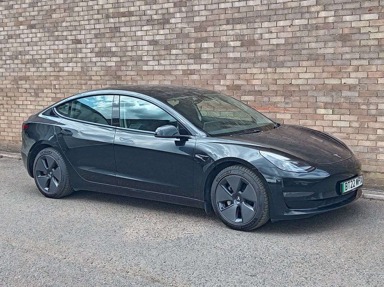 A 2022 TESLA MODEL 3 (Dual Motor) Long Range Saloon 4dr Electric Auto 4WDE (346 ps) A 2022 TESLA MODEL 3 (Dual Motor) Long Range Saloon 4dr Electric Auto 4WDE (346 ps)