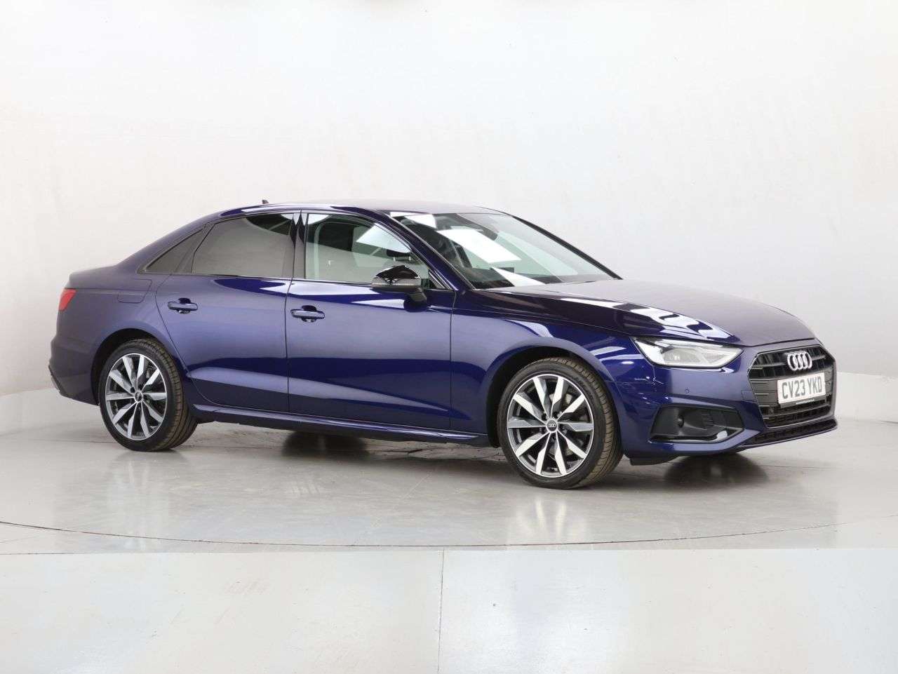 A 2023 AUDI A4 2.0 TFSI 35 Sport Edition Saloon 4dr Petrol S Tronic Euro 6 (s/s) (150 ps) A 2023 AUDI A4 2.0 TFSI 35 Sport Edition Saloon 4dr Petrol S Tronic Euro 6 (s/s) (150 ps)