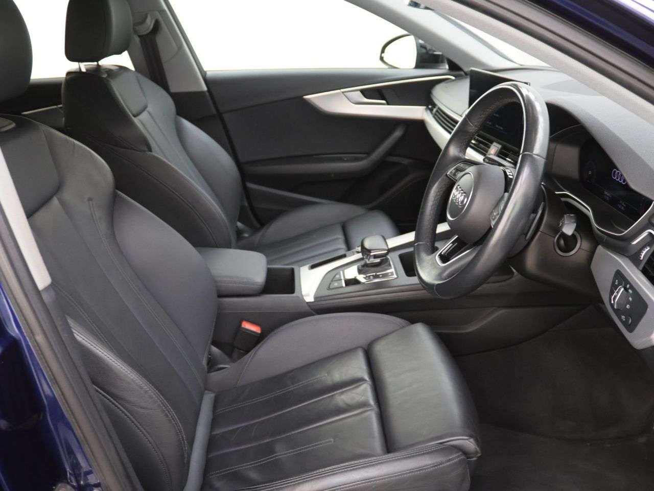 2023 AUDI A4 2023 AUDI A4
