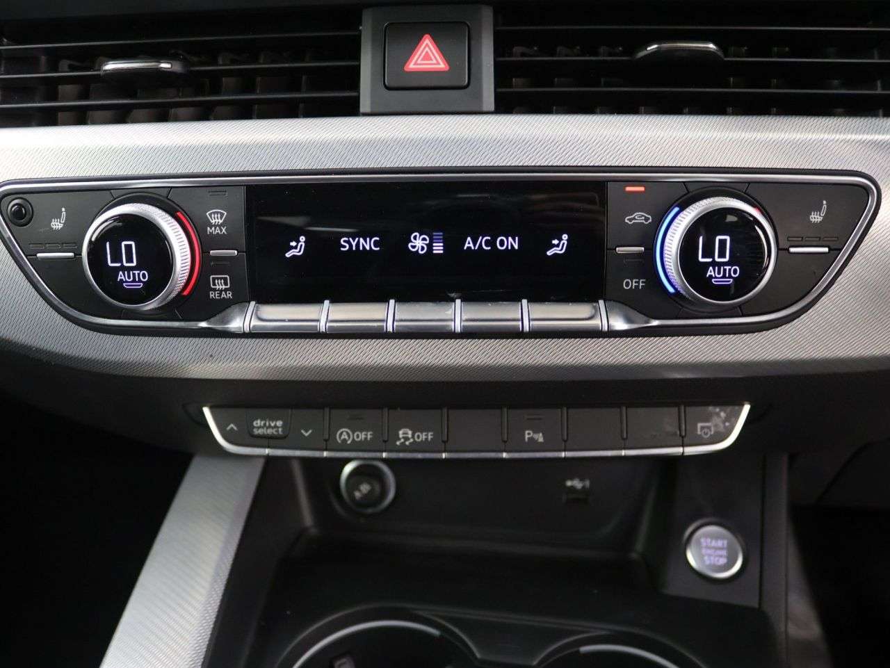 2023 AUDI A4 2023 AUDI A4