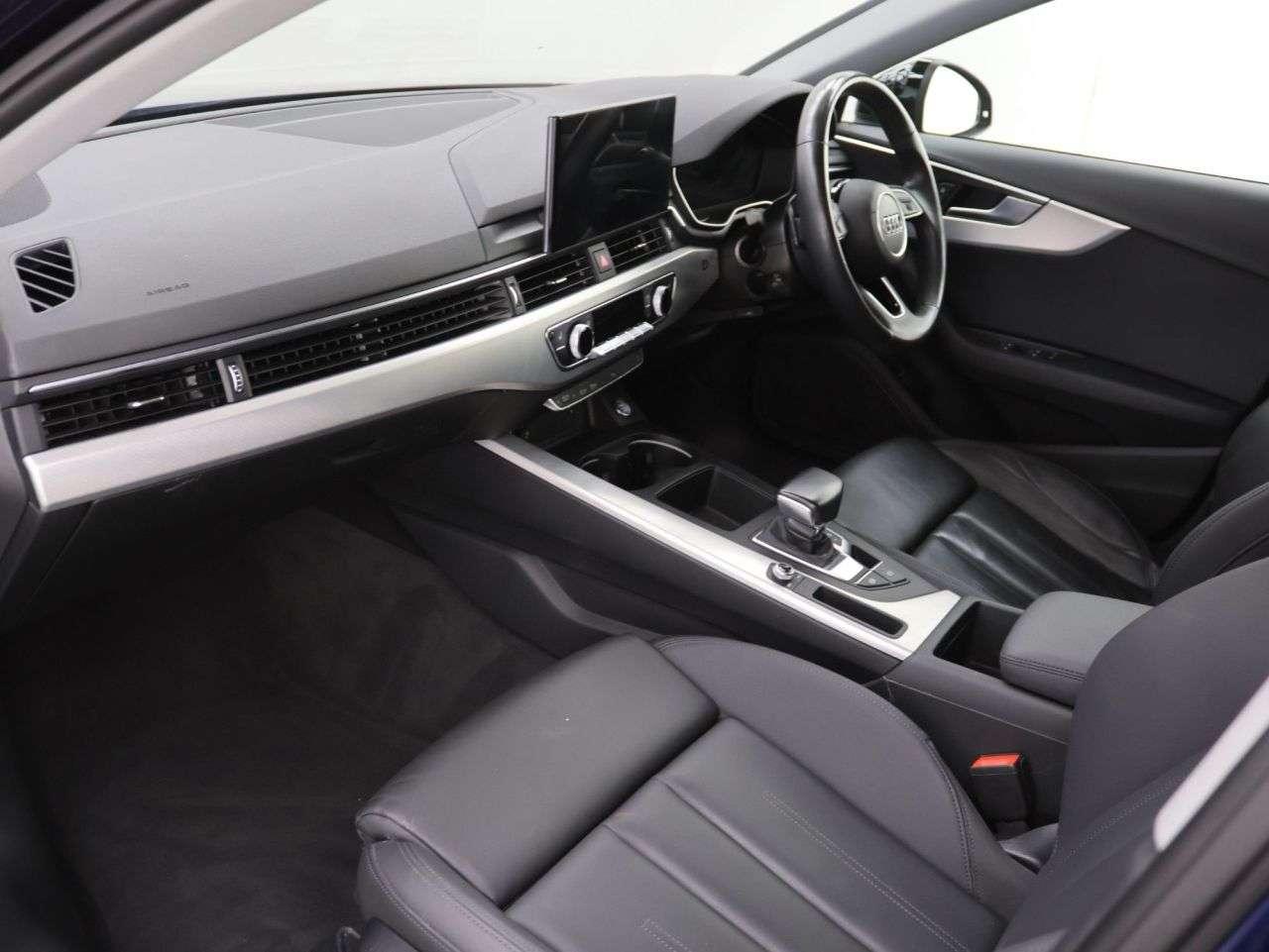 2023 AUDI A4 2023 AUDI A4