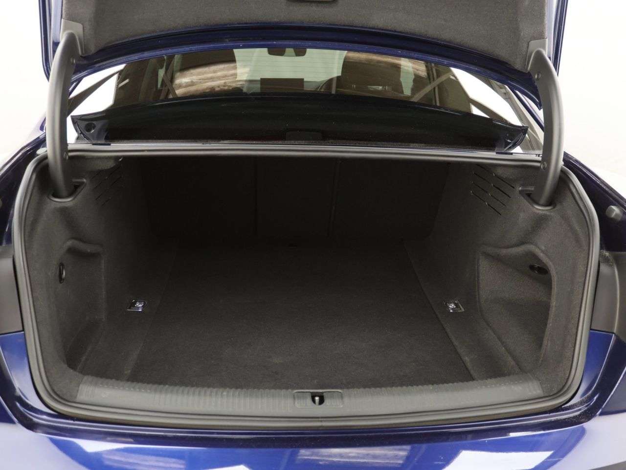 2023 AUDI A4 2023 AUDI A4