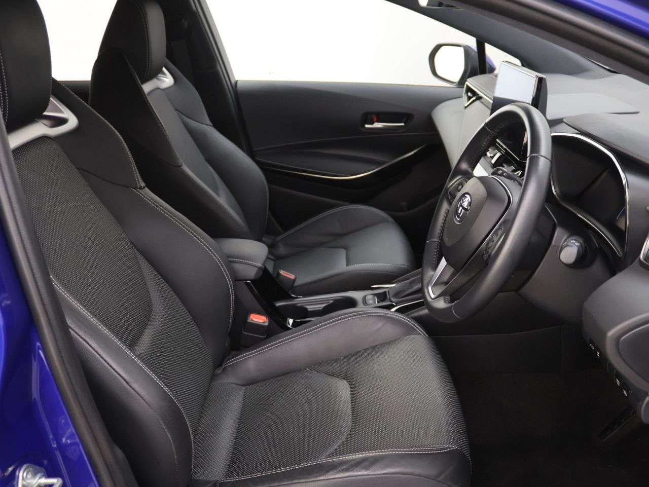 2023 TOYOTA COROLLA 2023 TOYOTA COROLLA