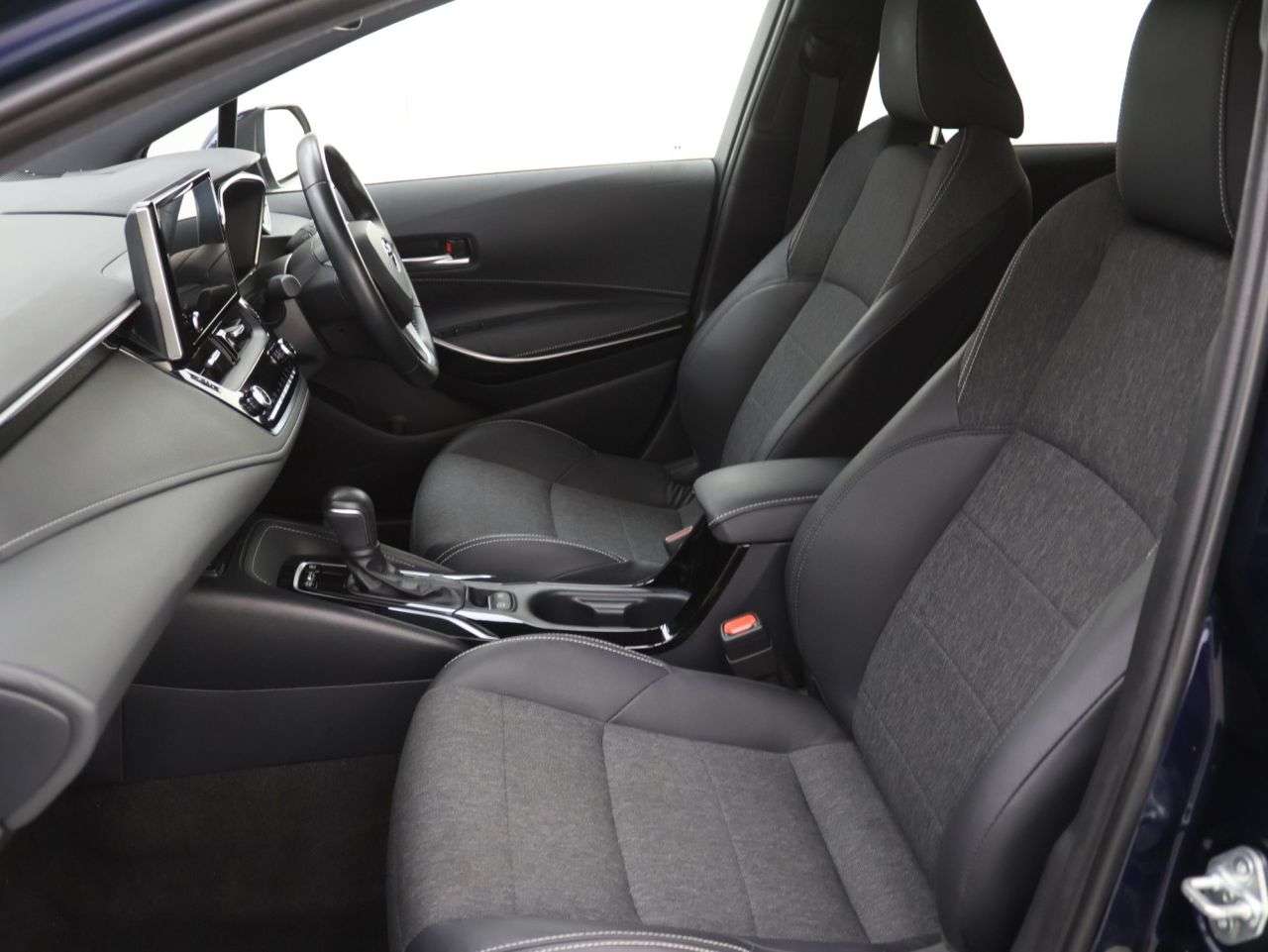 2022 TOYOTA COROLLA 2022 TOYOTA COROLLA