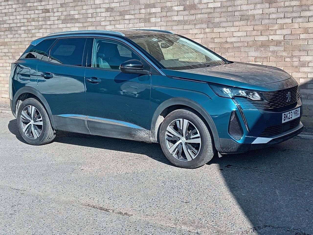 A 2023 PEUGEOT 3008 1.2 PureTech Allure Premium + SUV 5dr Petrol EAT Euro 6 (s/s) (130 ps) A 2023 PEUGEOT 3008 1.2 PureTech Allure Premium + SUV 5dr Petrol EAT Euro 6 (s/s) (130 ps)
