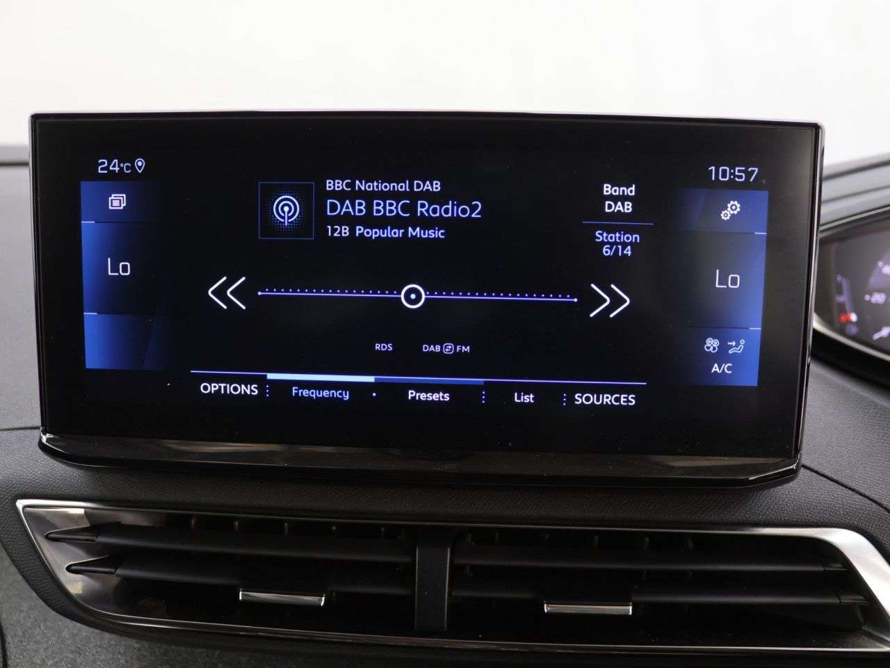 2023 PEUGEOT 3008 2023 PEUGEOT 3008