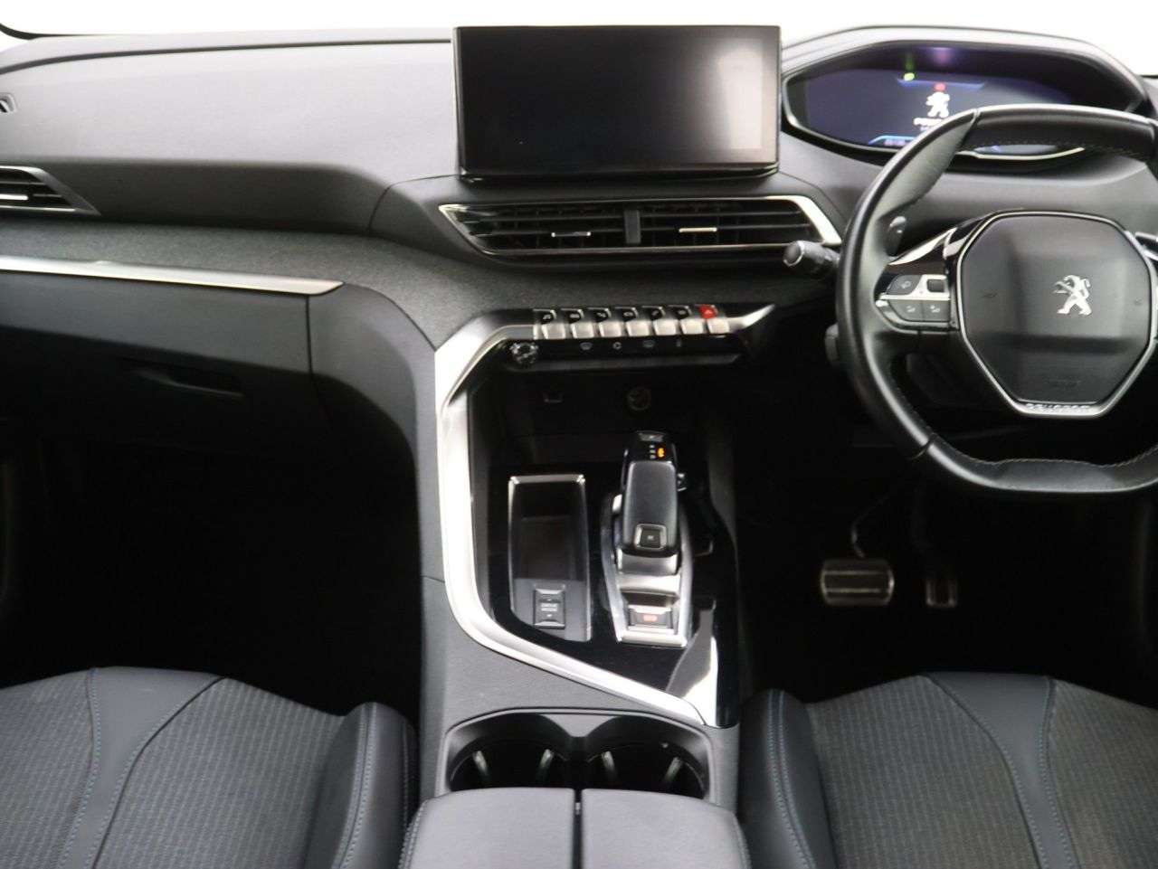 2023 PEUGEOT 3008 2023 PEUGEOT 3008