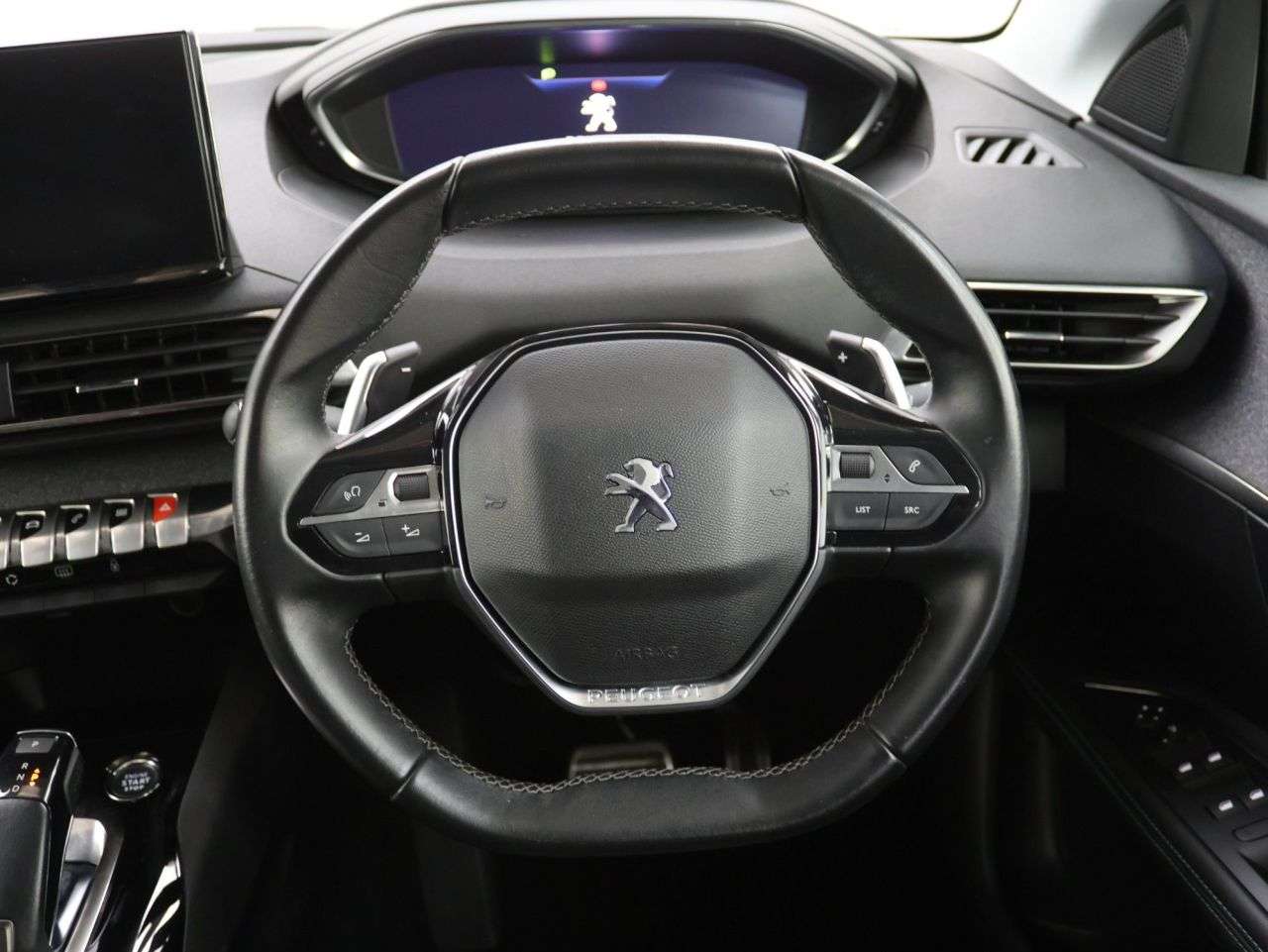 2023 PEUGEOT 3008 2023 PEUGEOT 3008