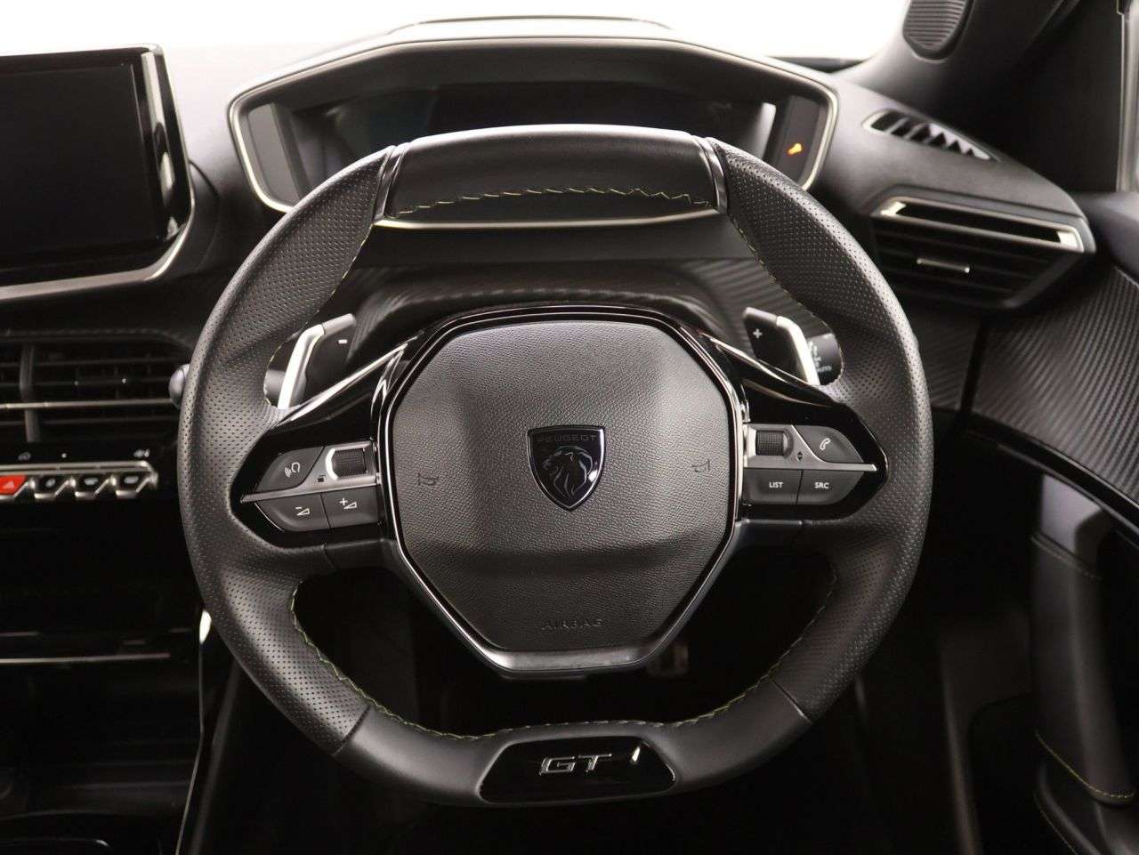 2025 PEUGEOT 2008 2025 PEUGEOT 2008