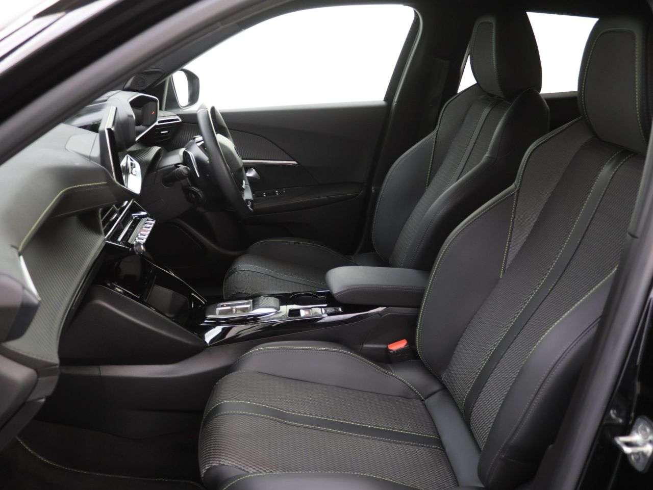 2025 PEUGEOT 2008 2025 PEUGEOT 2008