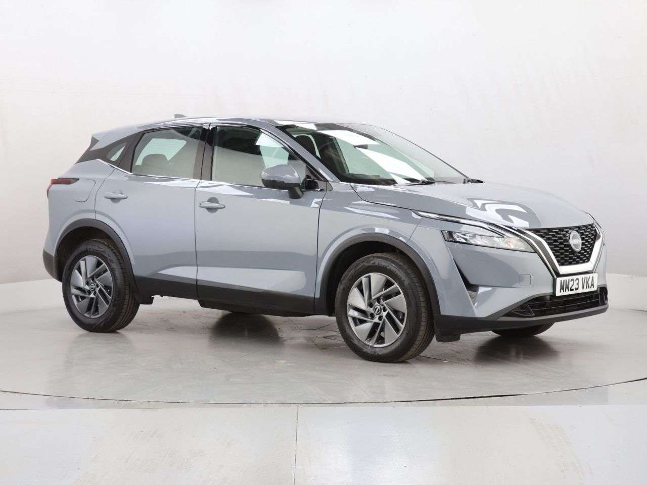 A 2023 NISSAN QASHQAI 1.3 DIG-T MHEV Acenta Premium SUV 5dr Petrol Hybrid Manual Euro 6 (s/s) (14 A 2023 NISSAN QASHQAI 1.3 DIG-T MHEV Acenta Premium SUV 5dr Petrol Hybrid Manual Euro 6 (s/s) (14