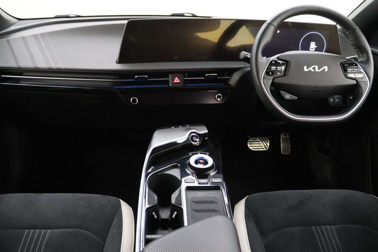 2022 KIA EV6 2022 KIA EV6