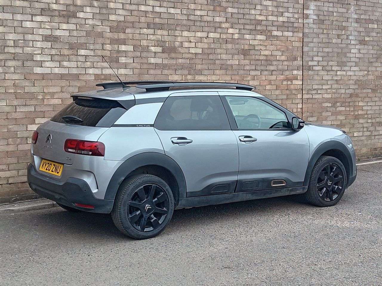 A 2020 CITROEN C4 CACTUS 1.2 PureTech Origins Hatchback 5dr Petrol Manual Euro 6 (s/s) (110 ps) A 2020 CITROEN C4 CACTUS 1.2 PureTech Origins Hatchback 5dr Petrol Manual Euro 6 (s/s) (110 ps)