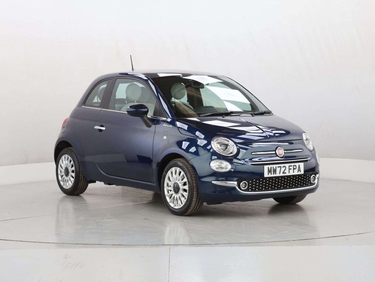 A 2022 FIAT 500 1.0 MHEV Dolcevita Hatchback 3dr Petrol Manual Euro 6 (s/s) (70 bhp) A 2022 FIAT 500 1.0 MHEV Dolcevita Hatchback 3dr Petrol Manual Euro 6 (s/s) (70 bhp)