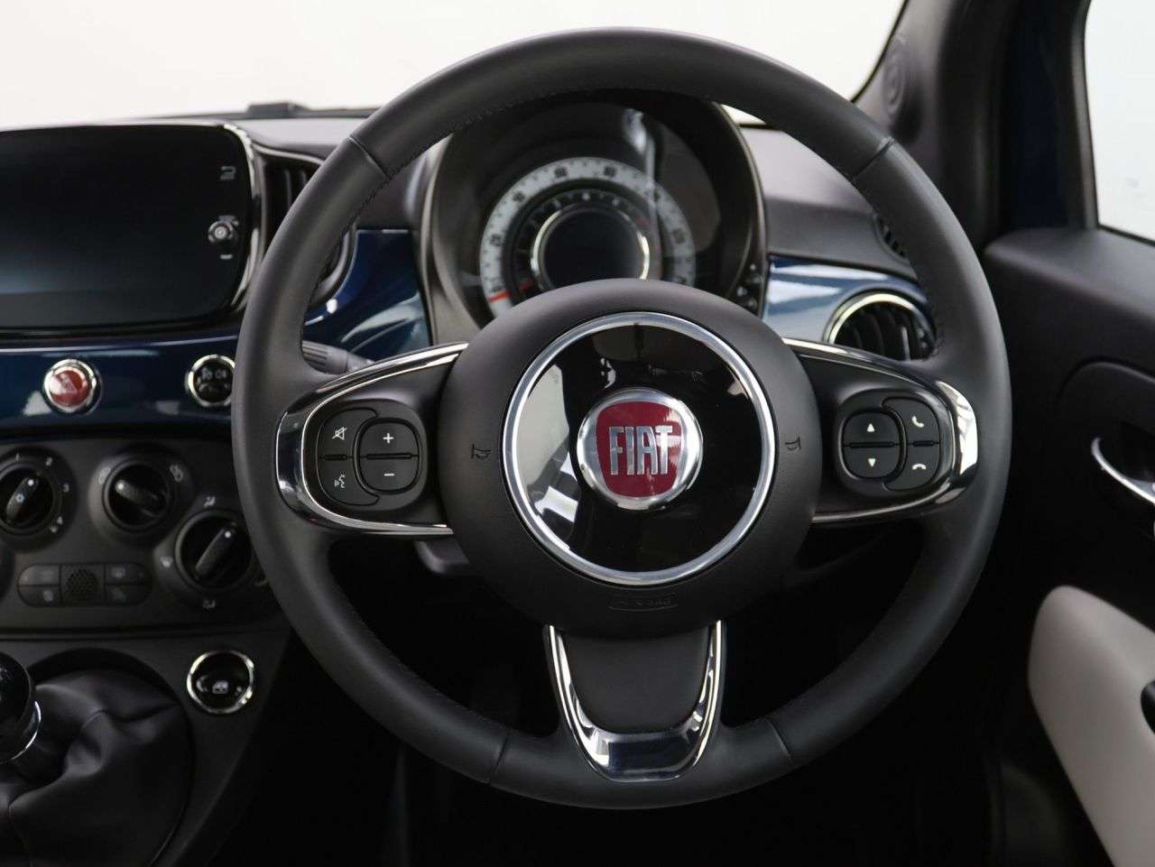 2022 FIAT 500 2022 FIAT 500