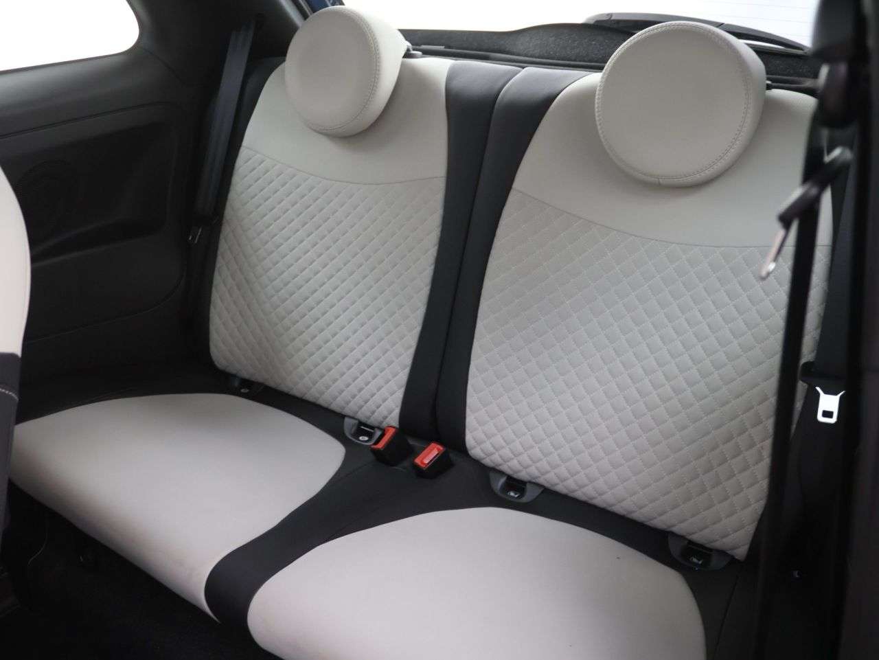 2022 FIAT 500 2022 FIAT 500