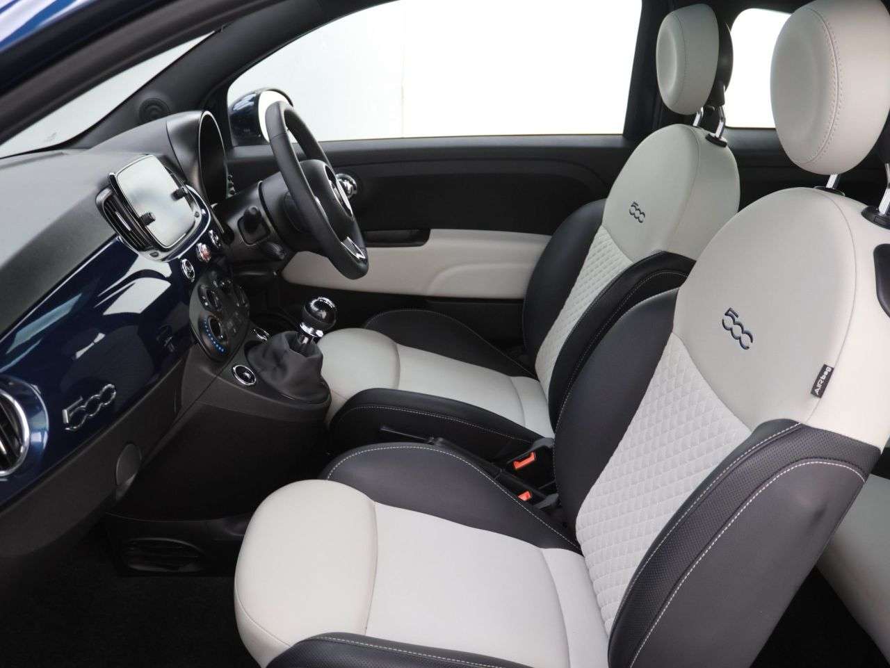2022 FIAT 500 2022 FIAT 500