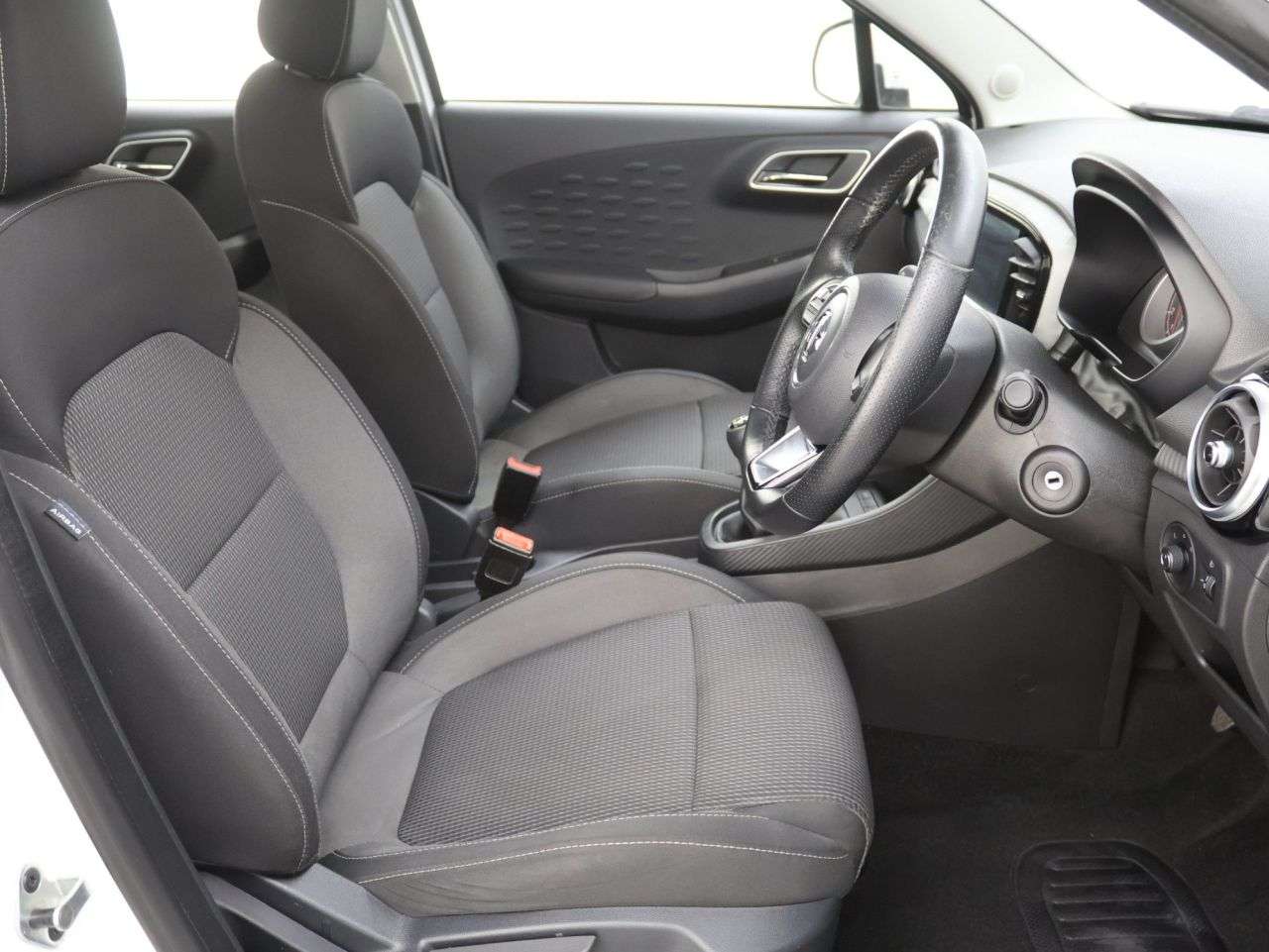 2022 MG MG 3 2022 MG MG 3