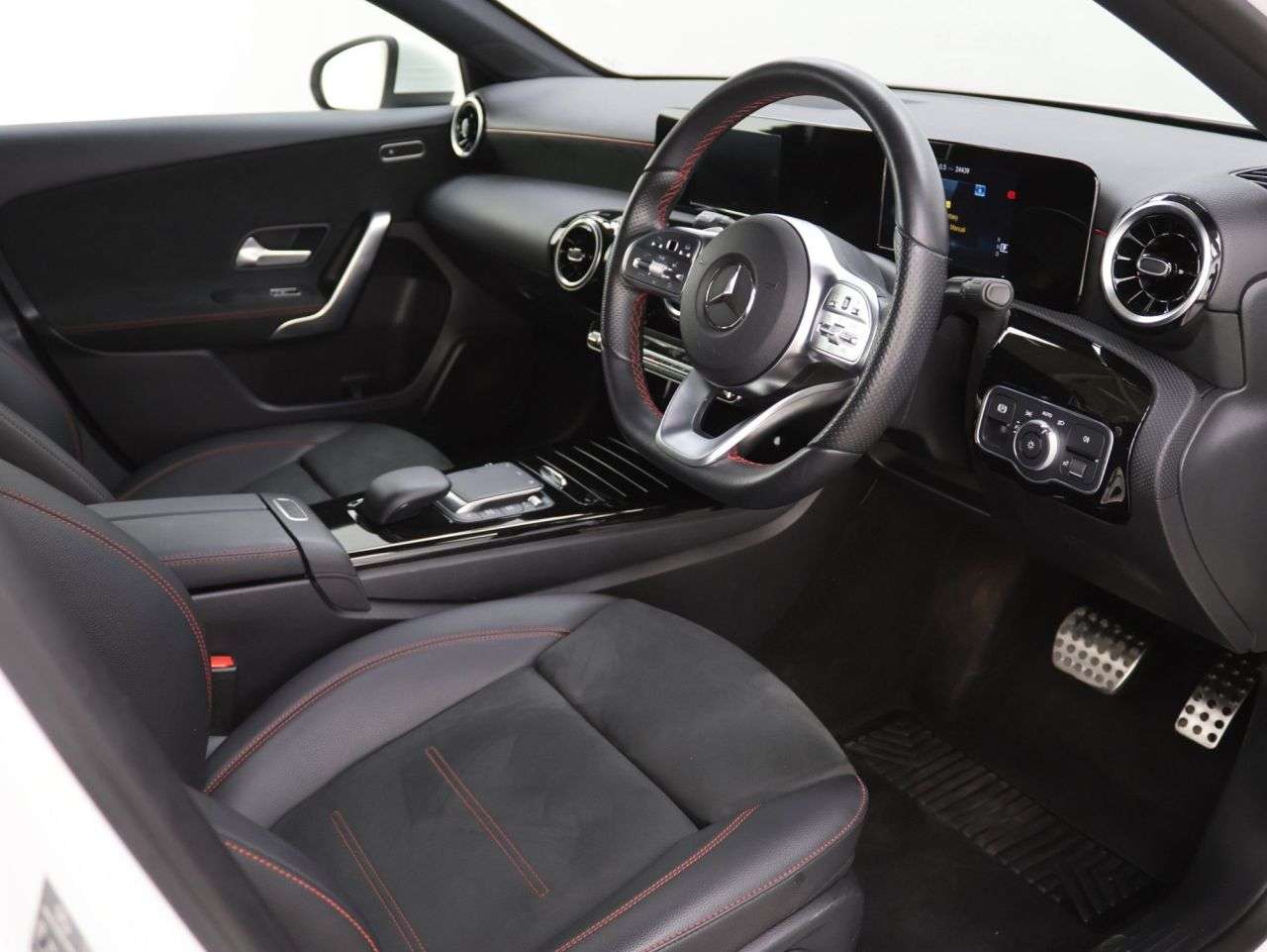 2020 MERCEDES-BENZ A CLASS 2020 MERCEDES-BENZ A CLASS