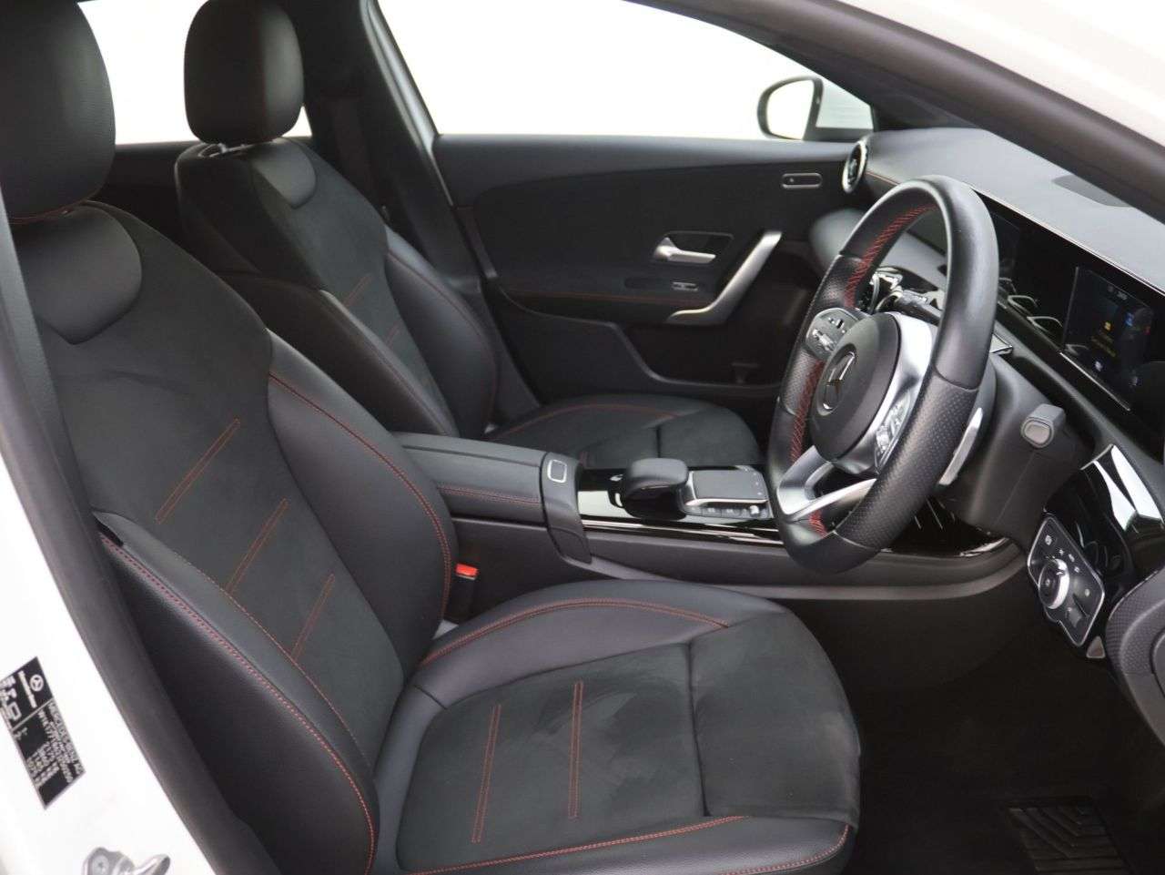 2020 MERCEDES-BENZ A CLASS 2020 MERCEDES-BENZ A CLASS