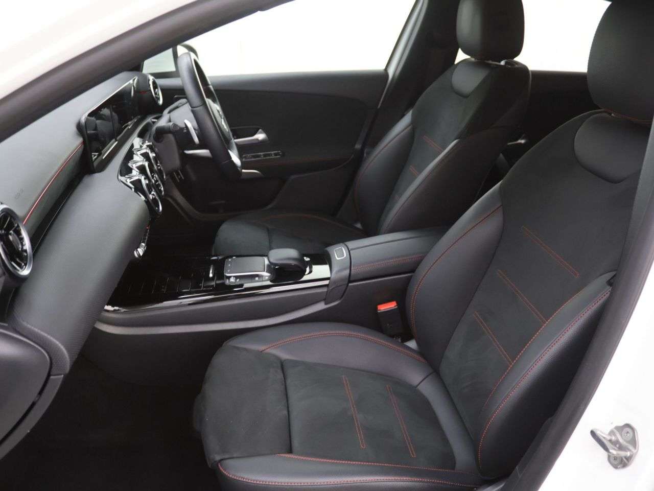 2020 MERCEDES-BENZ A CLASS 2020 MERCEDES-BENZ A CLASS