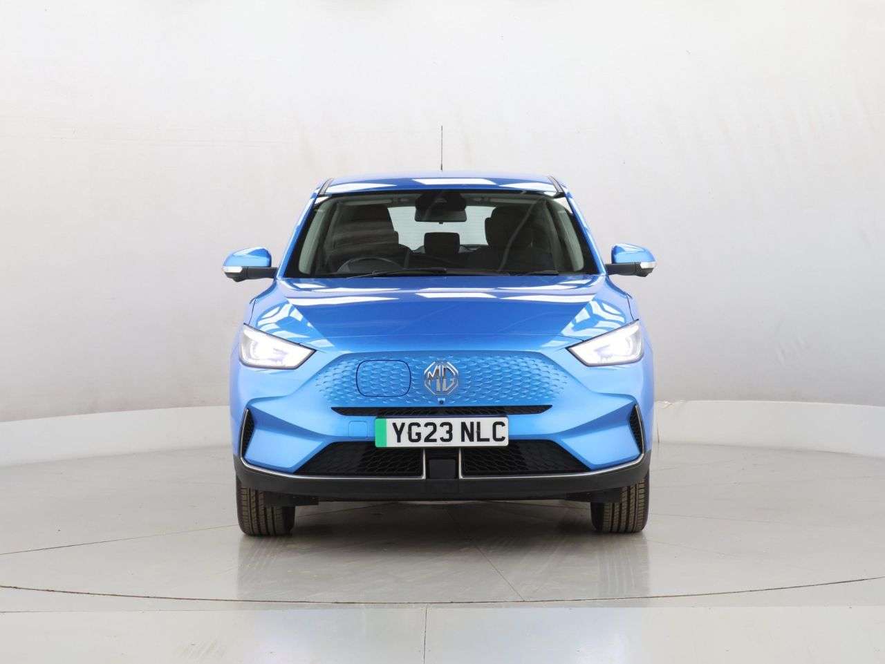 A 2023 MG MG ZS 72.6kWh SE Long Range SUV 5dr Electric Auto (156 ps) A 2023 MG MG ZS 72.6kWh SE Long Range SUV 5dr Electric Auto (156 ps)