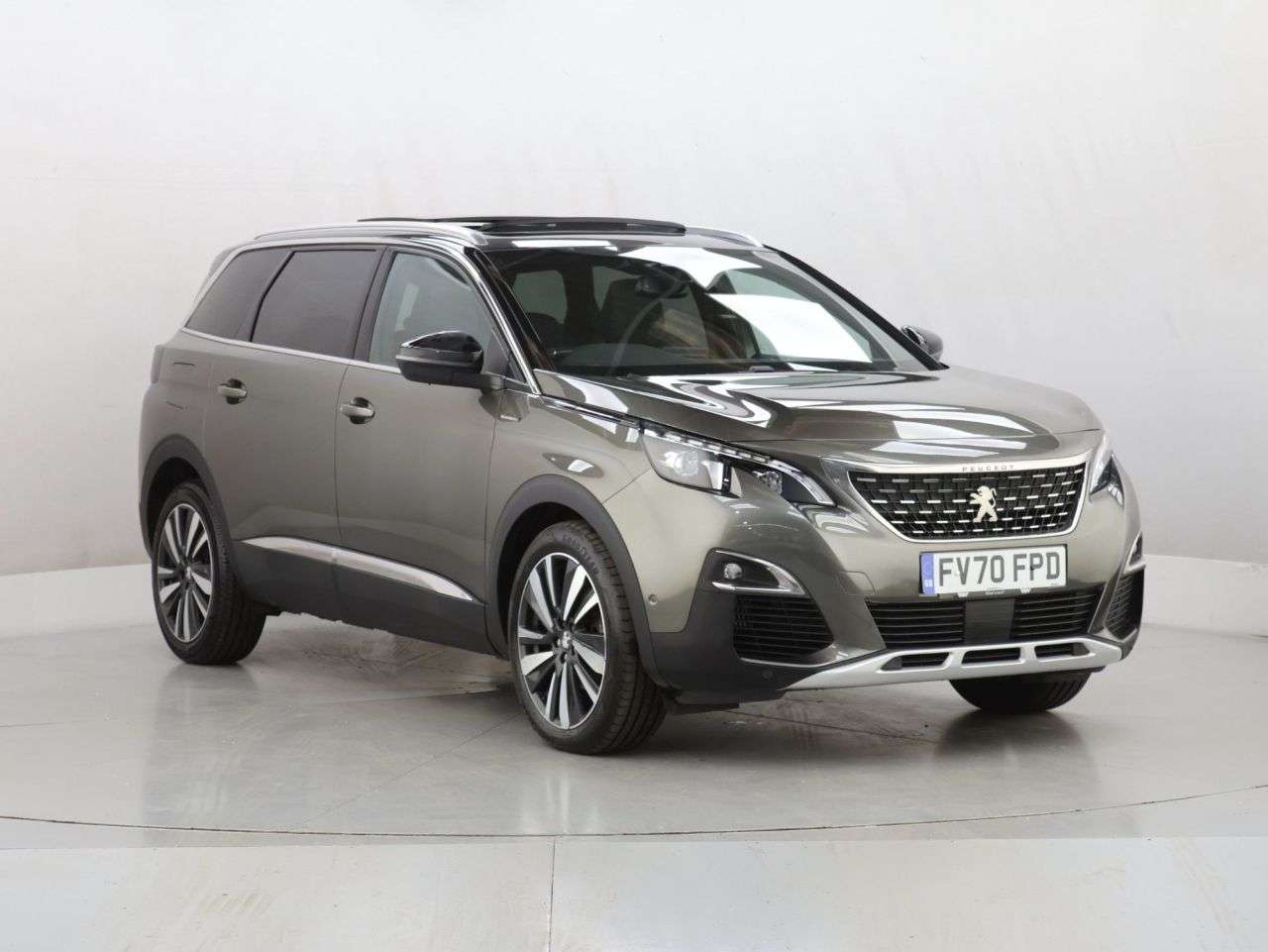 A 2020 PEUGEOT 5008 1.2 PureTech GT Line Premium SUV 5dr Petrol EAT Euro 6 (s/s) (130 ps) A 2020 PEUGEOT 5008 1.2 PureTech GT Line Premium SUV 5dr Petrol EAT Euro 6 (s/s) (130 ps)