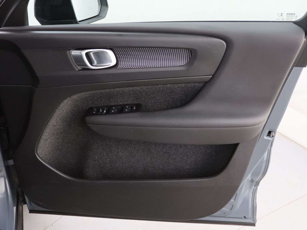2022 VOLVO XC40 2022 VOLVO XC40