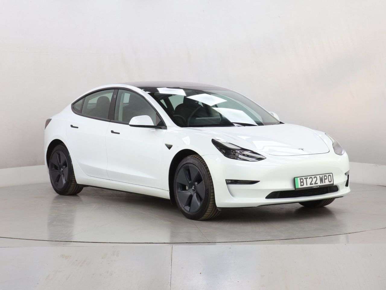 A 2022 TESLA MODEL 3 (Dual Motor) Long Range Saloon 4dr Electric Auto 4WDE (346 ps) A 2022 TESLA MODEL 3 (Dual Motor) Long Range Saloon 4dr Electric Auto 4WDE (346 ps)